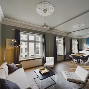 art-apartments.hamburg-hotels-de.com/
